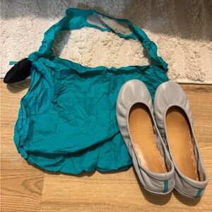 Tieks Gray Ballet Flats w/ carrying bag